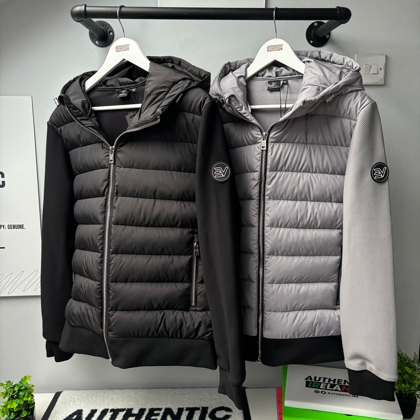 ENVI HYBRID JACKET - BLACK