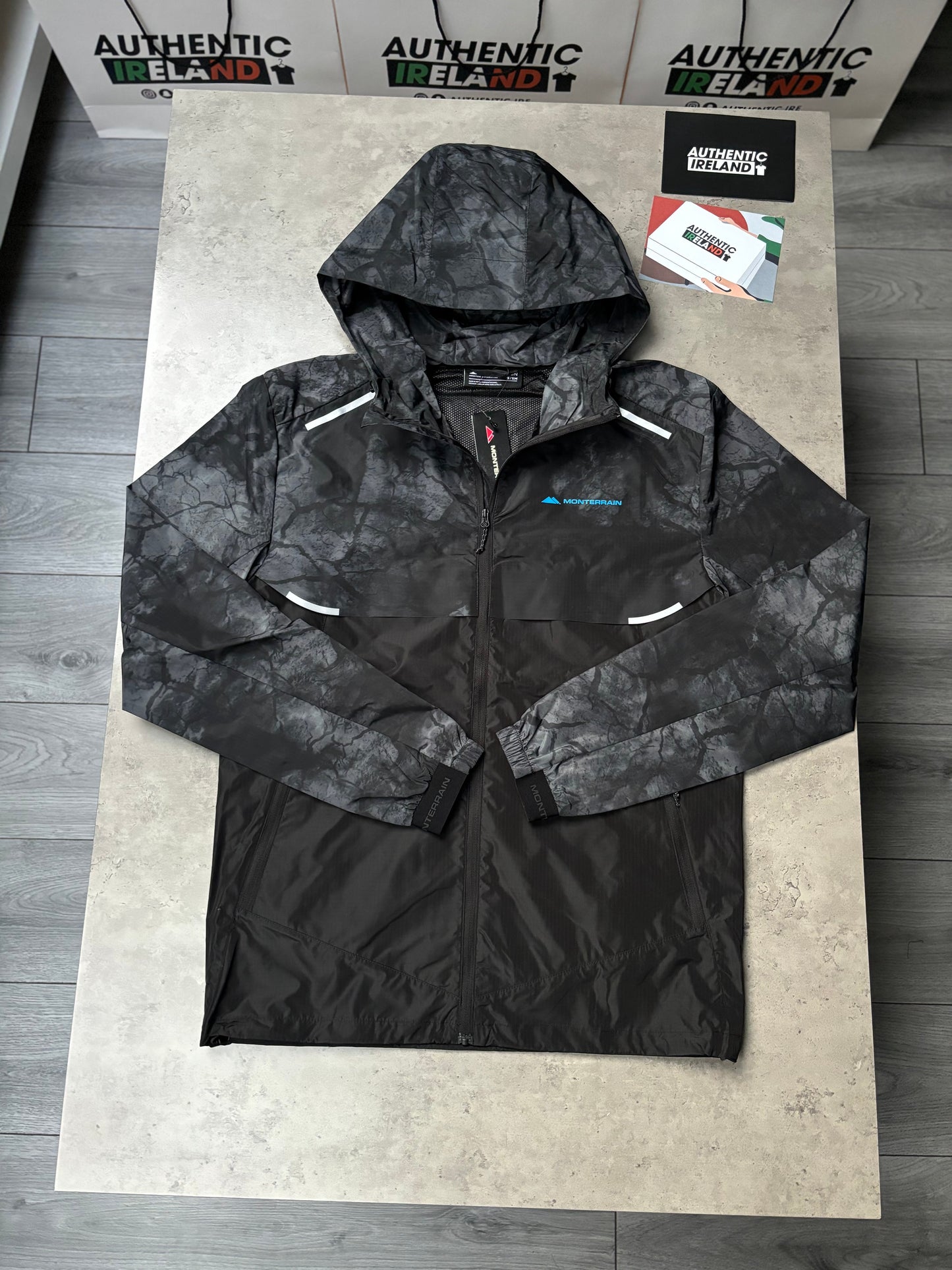 MONTERRAIN ABSTRACT CAMO WINDRUNNER - BLACK/BLUE