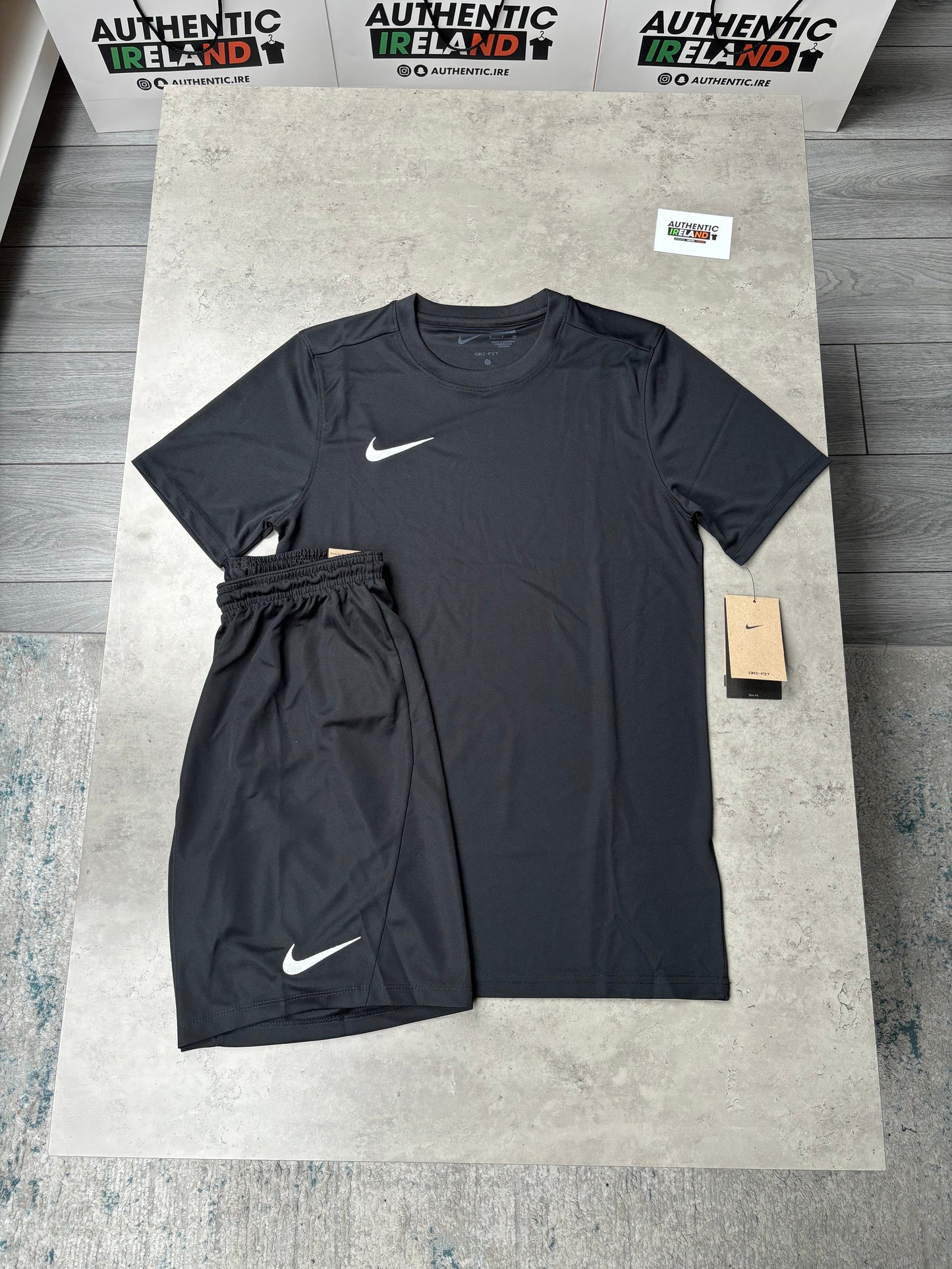 NIKE DRI-FIT SET - BLACK
